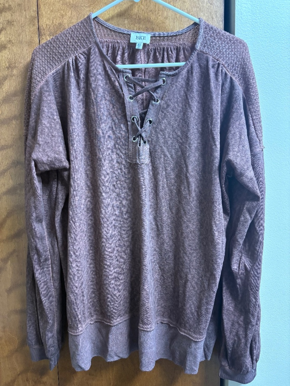Buckle BKE Brown Long Sleeve Women’s Top EUC